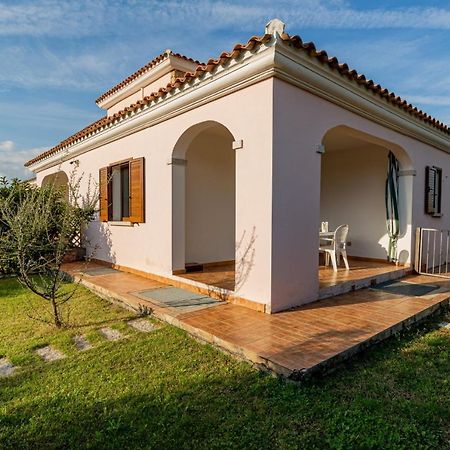Appartamento Residenziale Trilocale 6 Posti Letto Via Sardegna San Teodoro San Teodoro  Luaran gambar