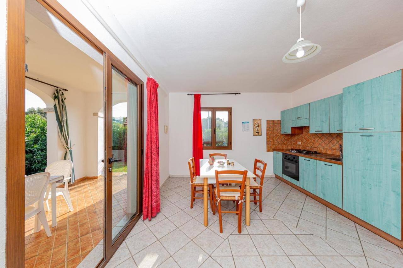 Appartamento Residenziale Trilocale 6 Posti Letto Via Sardegna San Teodoro San Teodoro  Luaran gambar